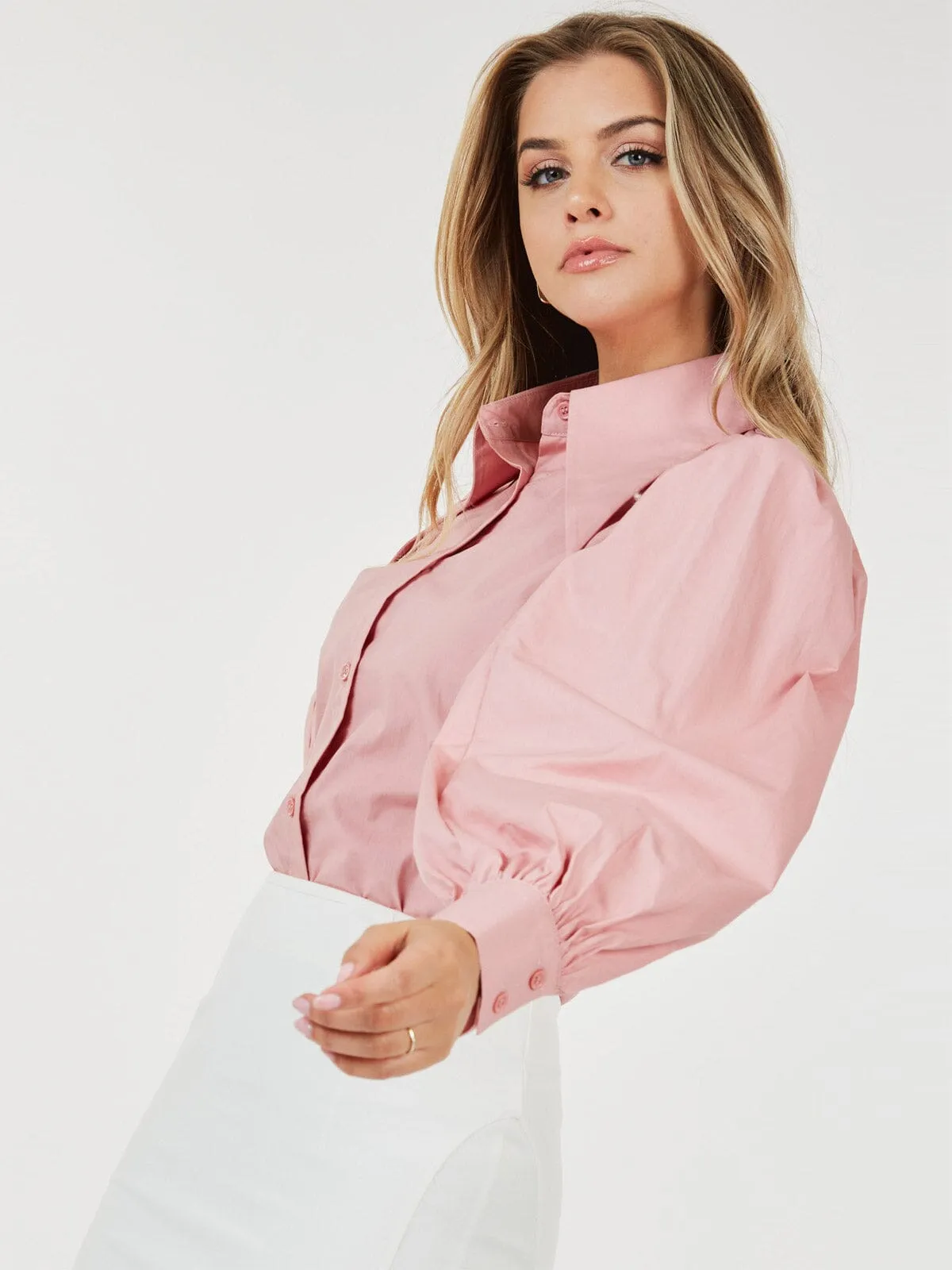 WOMEN'S LONG PUFF SLEEVE BUTTON UP BLOUSE