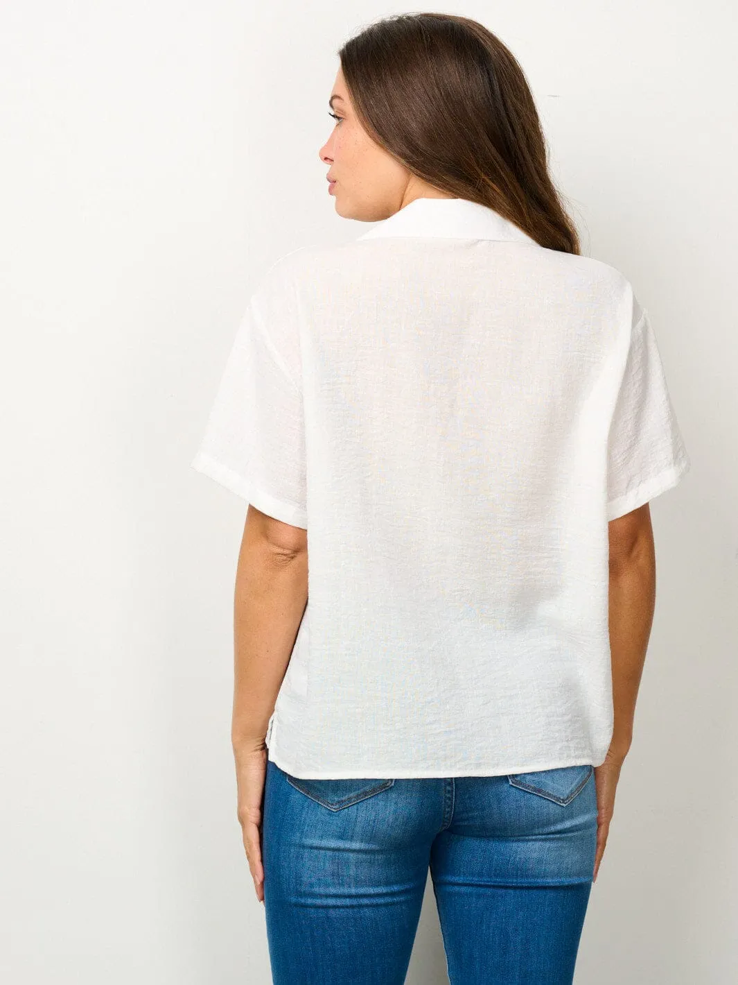 WOMEN'S SHORT SLEEVE BUTTON UP FRONT POCKET TOP